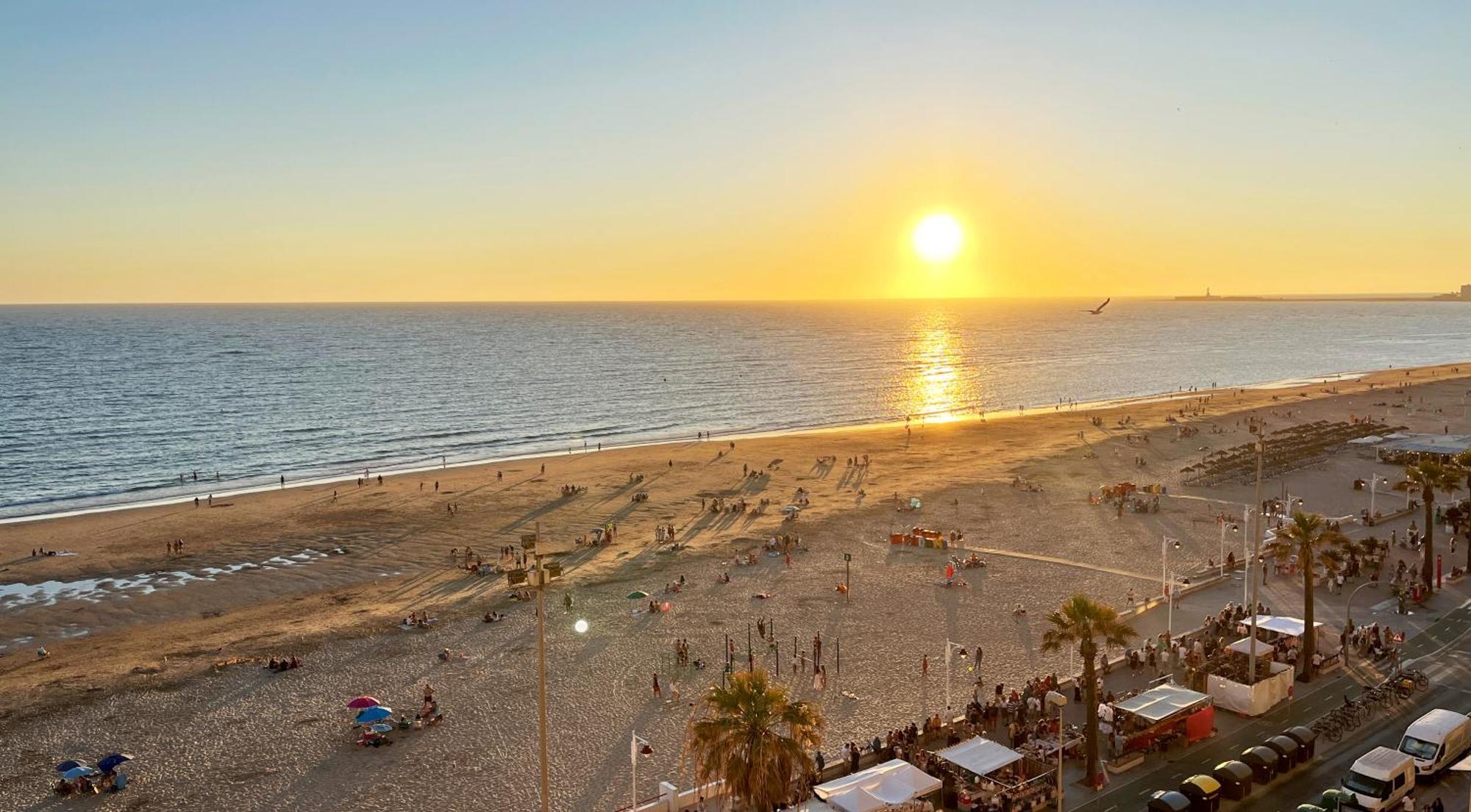 Sunset Victoria Beach Cádiz Exteriér fotografie